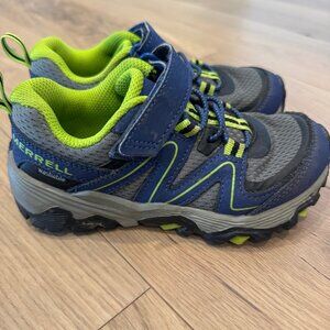Merrell Kids Shoes Size 10.5